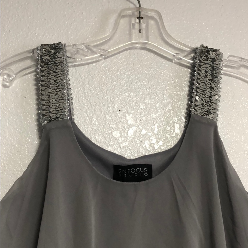 Dress - Picture 4 of 4